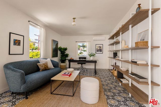 1412 Laveta Terrace, Los Angeles, CA 90026