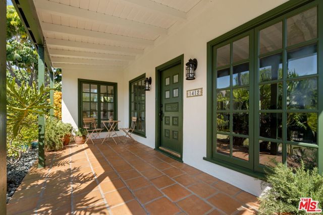 1412 Laveta Terrace, Los Angeles, CA 90026