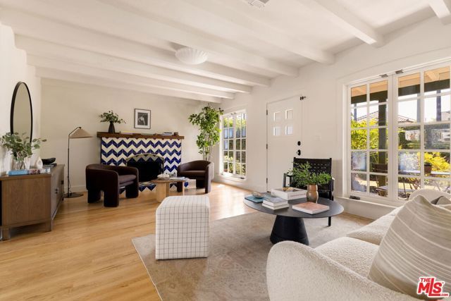 1412 Laveta Terrace, Los Angeles, CA 90026