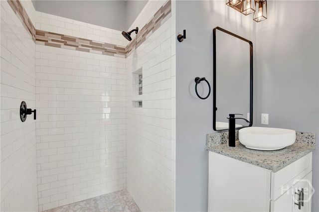 1012 Atlantic, Savannah, GA 31401