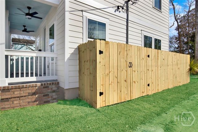 1012 Atlantic, Savannah, GA 31401