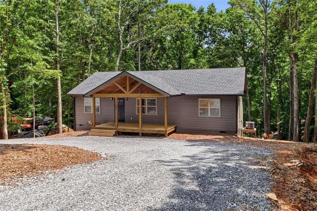 1883 Newport Drive, Ellijay, GA 30540