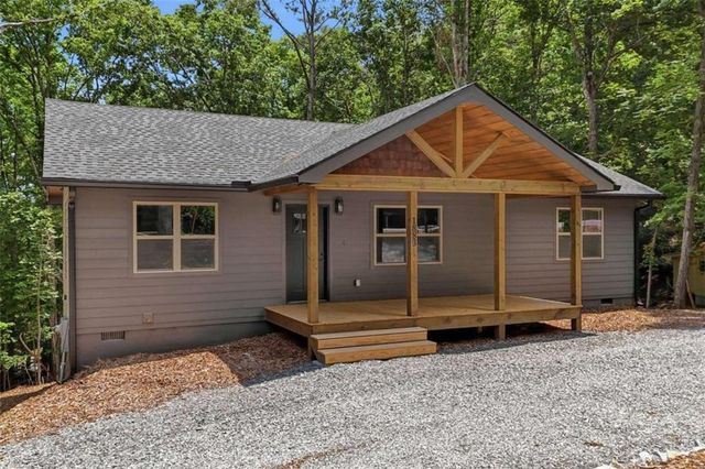 1883 Newport Drive, Ellijay, GA 30540