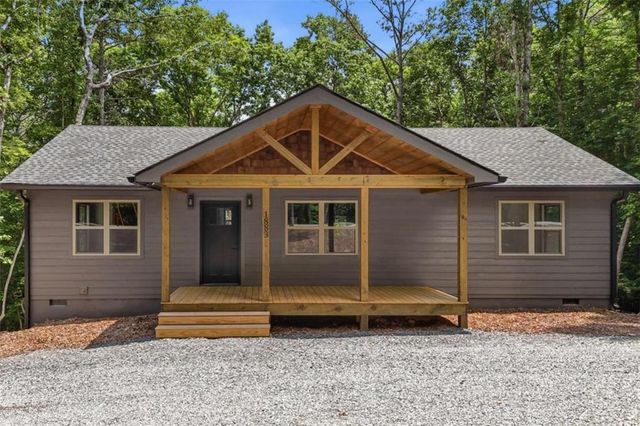 1883 Newport Drive, Ellijay, GA 30540
