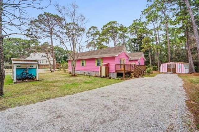 716 Itasca Place, Dauphin Island, AL 36528