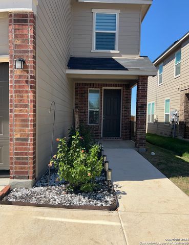 4835 VIA SONOMA TRL, Converse, TX 78109