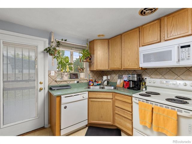 4653 Dover Street, Wheat Ridge, CO 80033