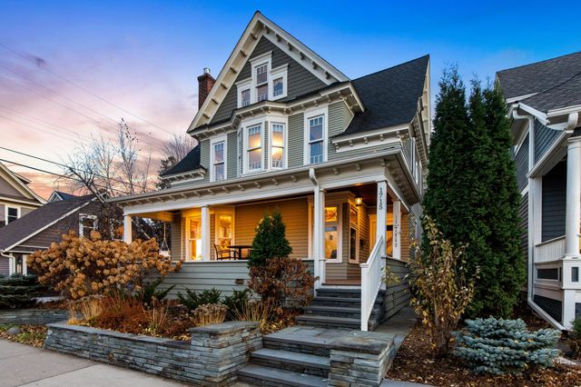 1715 W 31st Street, Minneapolis, MN 55408