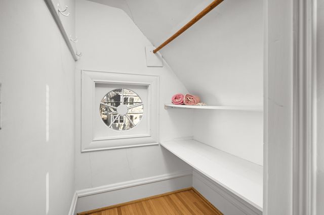 1715 W 31st Street, Minneapolis, MN 55408