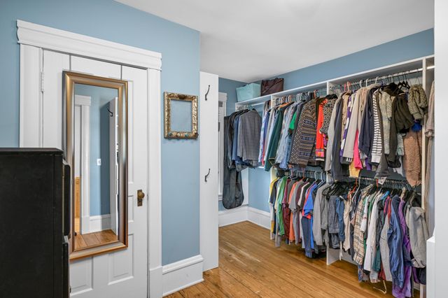 1715 W 31st Street, Minneapolis, MN 55408