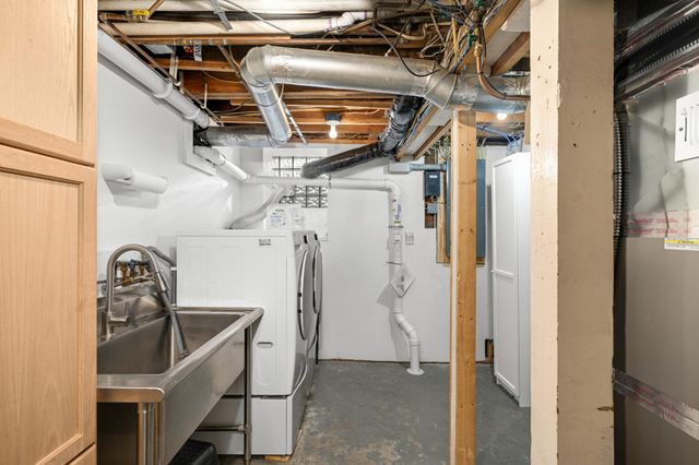 1715 W 31st Street, Minneapolis, MN 55408