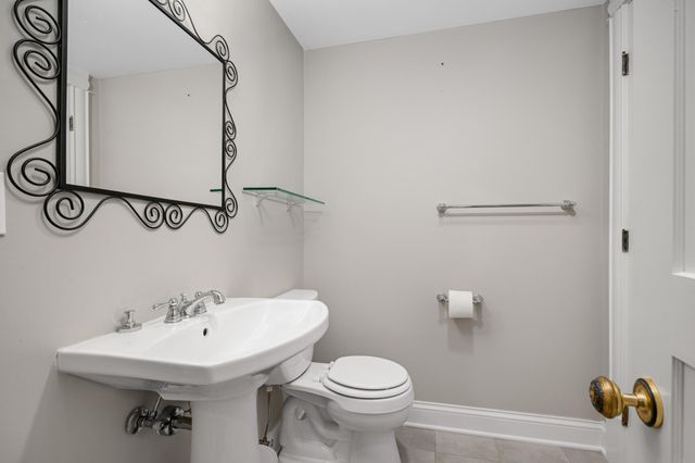 1715 W 31st Street, Minneapolis, MN 55408