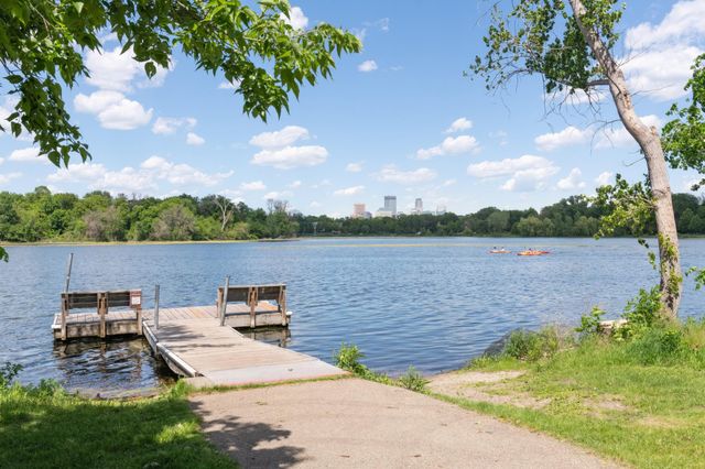 1715 W 31st Street, Minneapolis, MN 55408