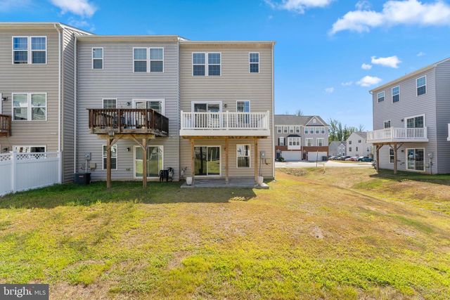 320 STREAMVIEW DR, Fredericksburg, VA 22405