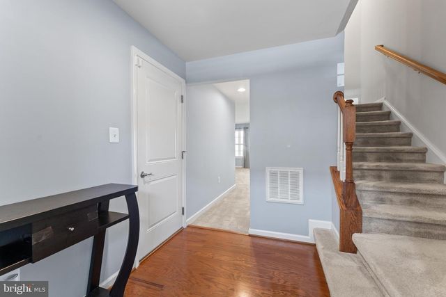 320 STREAMVIEW DR, Fredericksburg, VA 22405