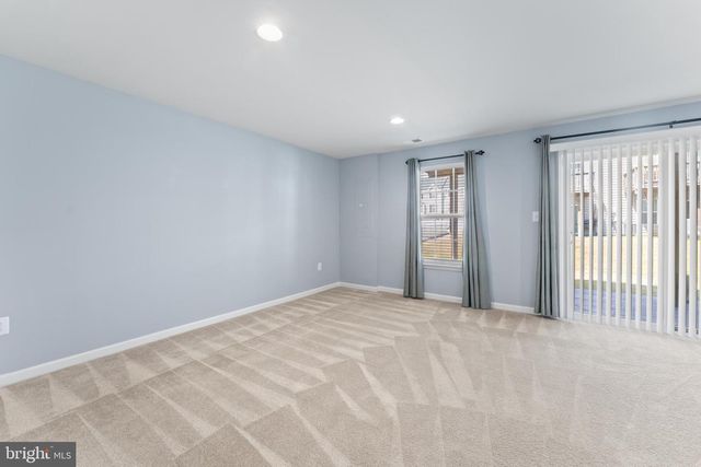 320 STREAMVIEW DR, Fredericksburg, VA 22405