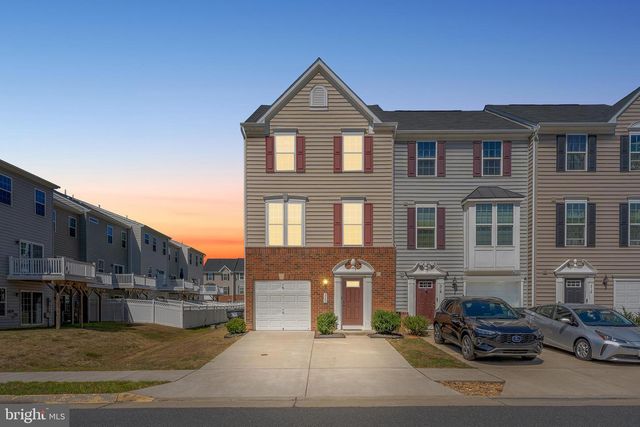 320 STREAMVIEW DR, Fredericksburg, VA 22405