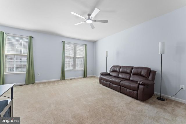 320 STREAMVIEW DR, Fredericksburg, VA 22405