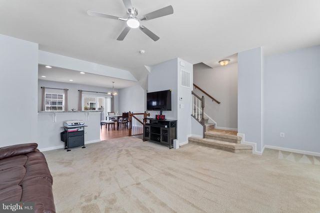 320 STREAMVIEW DR, Fredericksburg, VA 22405