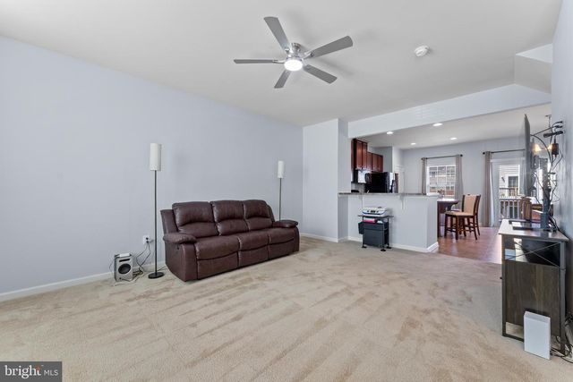 320 STREAMVIEW DR, Fredericksburg, VA 22405