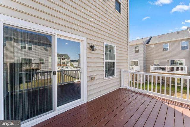 320 STREAMVIEW DR, Fredericksburg, VA 22405