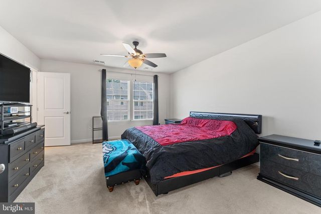320 STREAMVIEW DR, Fredericksburg, VA 22405