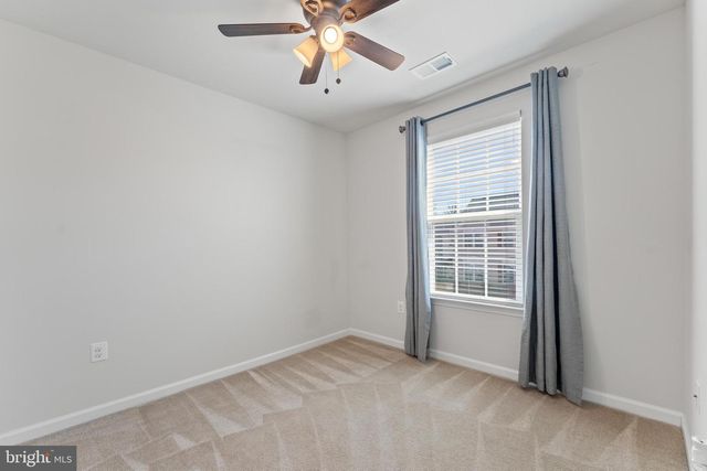 320 STREAMVIEW DR, Fredericksburg, VA 22405