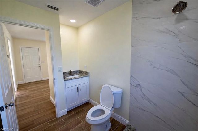 261 Miramar RD, Fort Myers, FL 33905