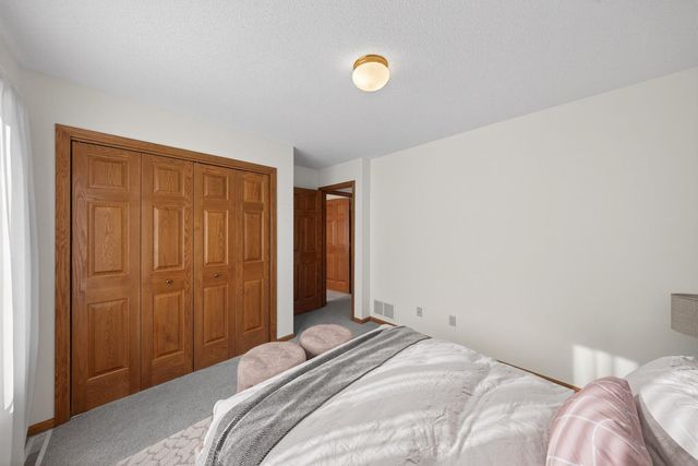 1477 Laurel Court SE, Rochester, MN 55904