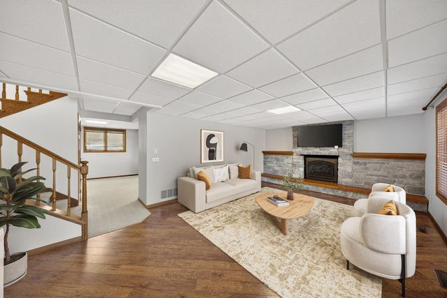 1477 Laurel Court SE, Rochester, MN 55904