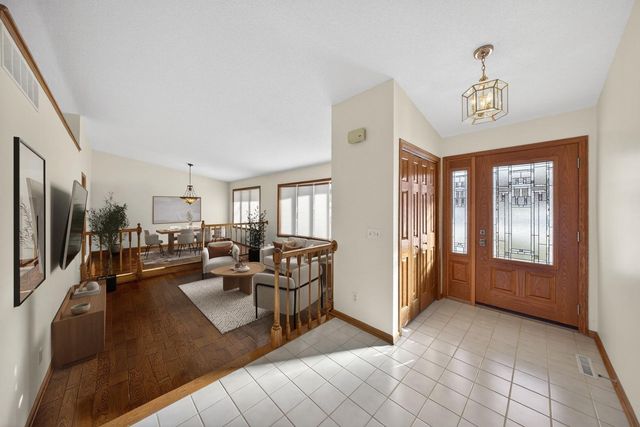 1477 Laurel Court SE, Rochester, MN 55904