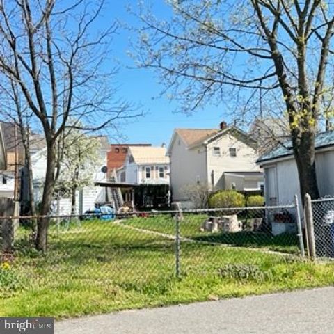 442 S 2ND ST, Lykens, PA 17048