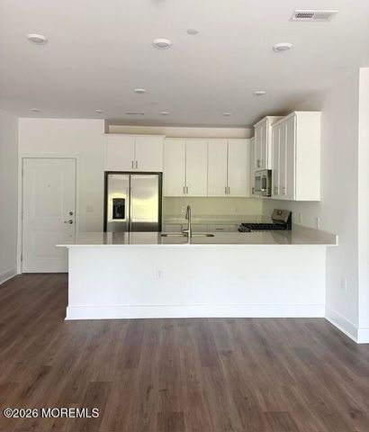 29104 Radford Court 2904, Monroe, NJ 08831