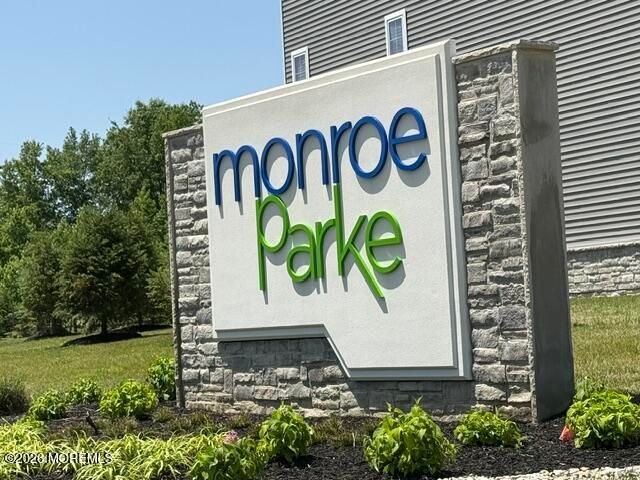 29104 Radford Court 2904, Monroe, NJ 08831