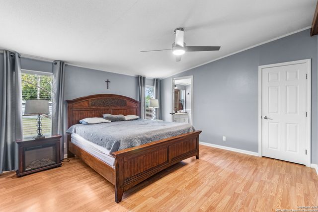 191 Big Rock Dr, Bandera, TX 78003