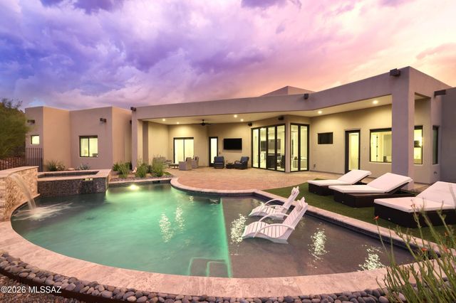 4690 W Long Ridge Place, Marana, AZ 85658
