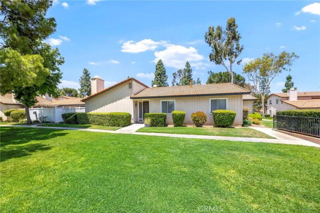 1103 Border, Corona, CA 92882