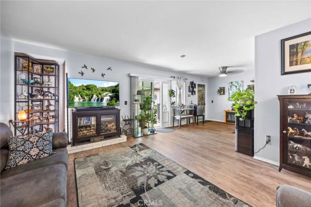 1103 Border, Corona, CA 92882