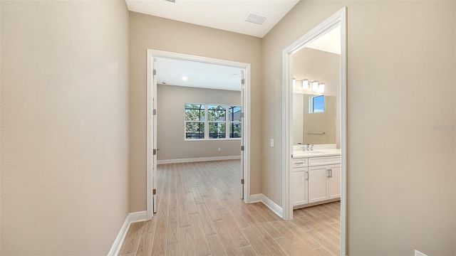 6336 LAKE WOODRUFF COURT, Sarasota, FL 34241