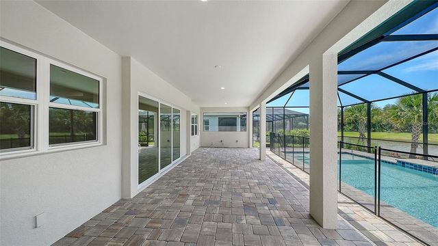 6336 LAKE WOODRUFF COURT, Sarasota, FL 34241