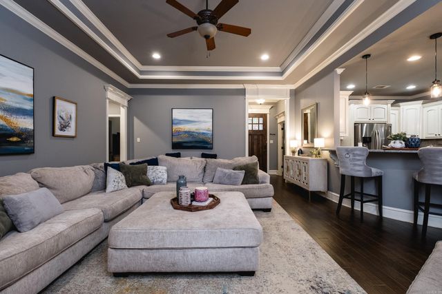 18905 Lochridge Drive, Little Rock, AR 72210