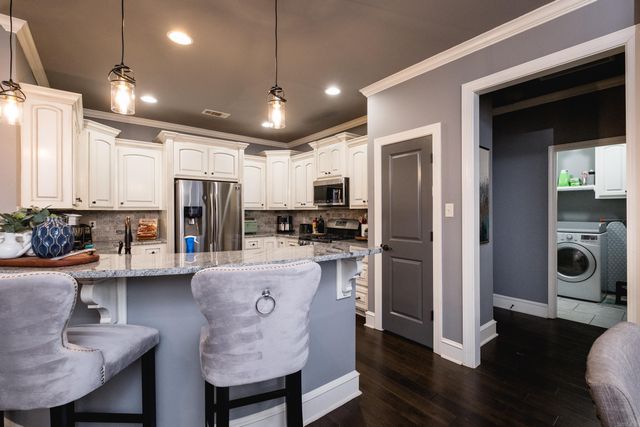 18905 Lochridge Drive, Little Rock, AR 72210