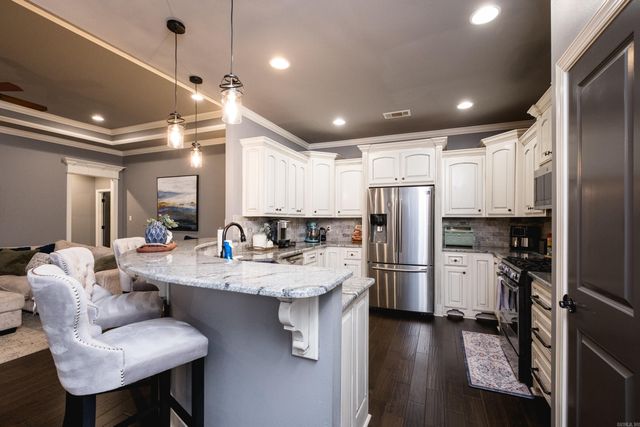 18905 Lochridge Drive, Little Rock, AR 72210