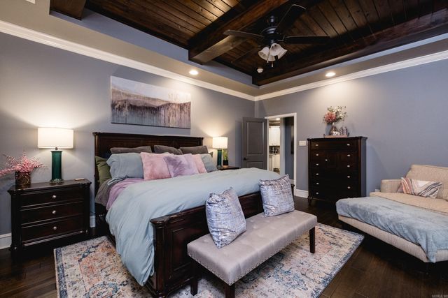 18905 Lochridge Drive, Little Rock, AR 72210