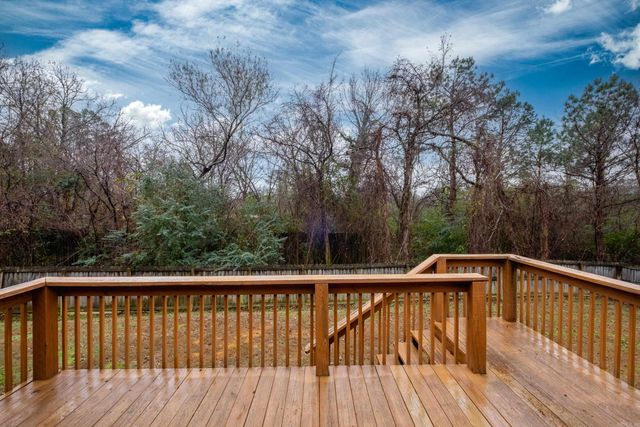 18905 Lochridge Drive, Little Rock, AR 72210