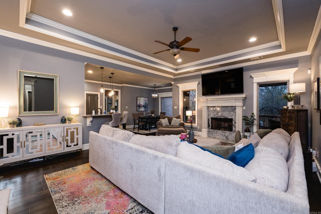 18905 Lochridge Drive, Little Rock, AR 72210