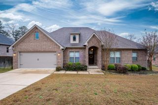 18905 Lochridge Drive, Little Rock, AR 72210