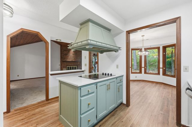 7417 Nature Trail Drive, Fort Wayne, IN 46835