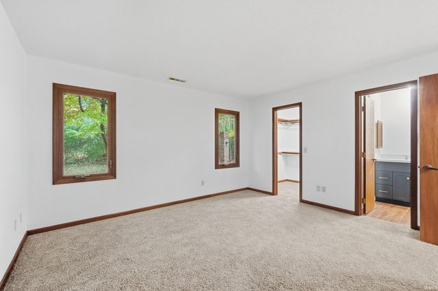 7417 Nature Trail Drive, Fort Wayne, IN 46835