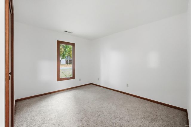 7417 Nature Trail Drive, Fort Wayne, IN 46835